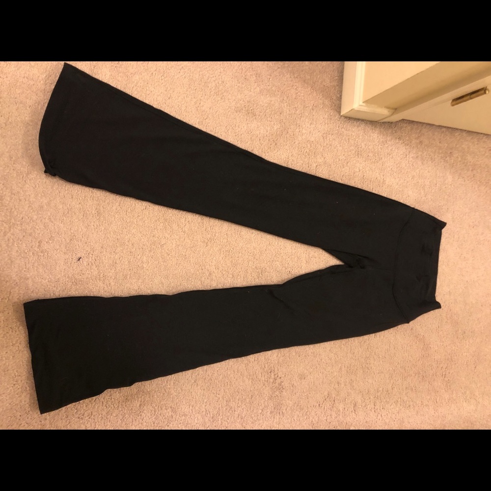 Lululemon Groove Pants